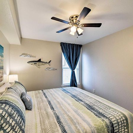 Corpus Christi Condo With Pool Access, Walk To Beach Eksteriør billede